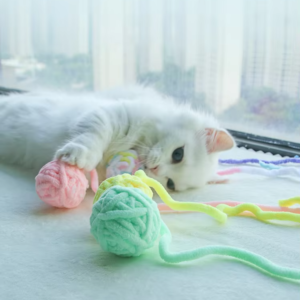 Colorful Yarn Balls with Bell Interactive Cat Toys