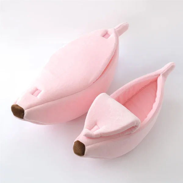 Ultra-Soft and Warm Enclosed Adorable Banana Cat Bed - Image 3