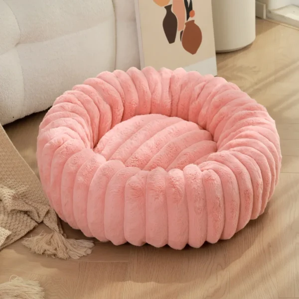 Ultra-Soft Donut Dog Bed and Cat Bed - Image 7