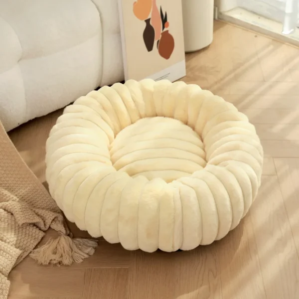 Ultra-Soft Donut Dog Bed and Cat Bed - Image 8