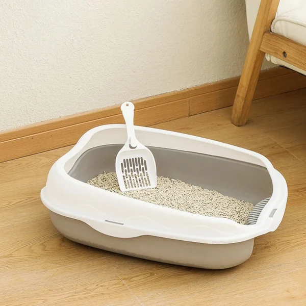 Durable Spatter-Proof Cat Litter Box - Image 3