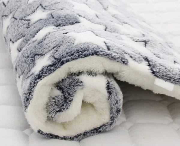 Non-slip Multi-purpose Fluffy Dog Blanket and Cat Mat - Image 6
