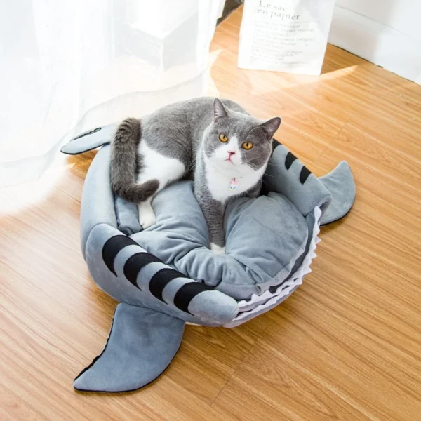 Durable & Lightweight Shark Cat Bed and Dog Bed - Image 2