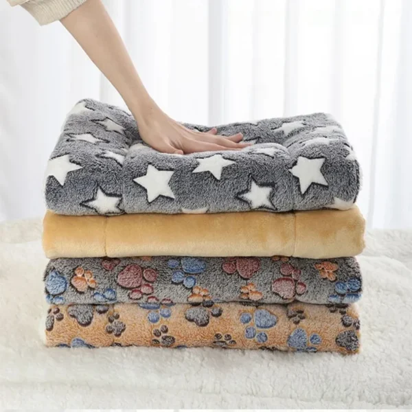 Non-slip Multi-purpose Fluffy Dog Blanket and Cat Mat - Image 2