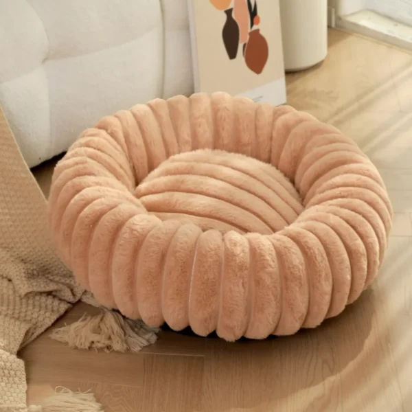 Ultra-Soft Donut Dog Bed and Cat Bed - Image 10