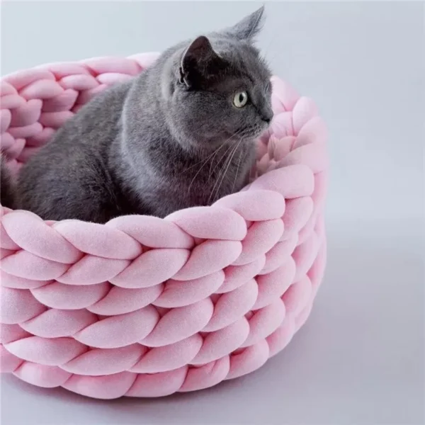 Knitted Pet Bed with Soft Cotton Design - Image 4