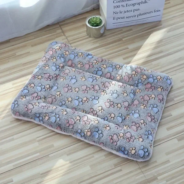 Cat Bed – Soft Plush Sleeping Pad - Image 10