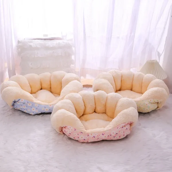 Cat Bed – Cozy Foldable Cave Nest - Image 4