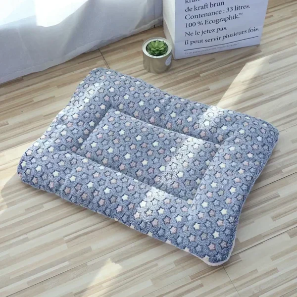 Cat Bed – Soft Plush Sleeping Pad - Image 5
