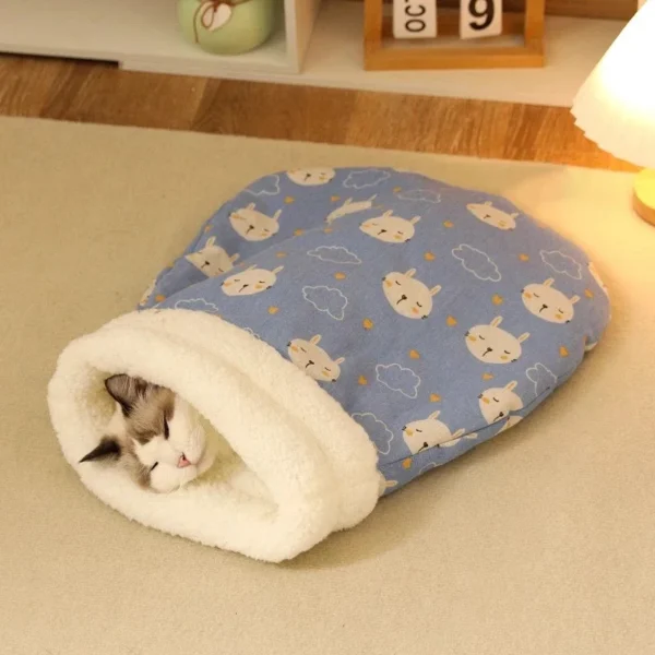 Cat Sleeping Bag – Plush Winter Hideaway with Lamb Wool Lining - Image 5