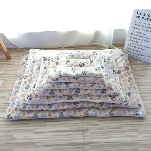 Cat Bed – Soft Plush Sleeping Pad - Image 2