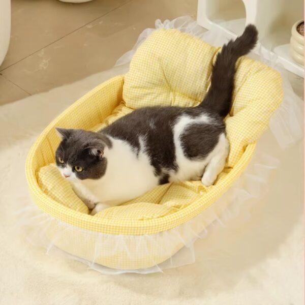 Princess Cat Bed with Gauze Edges – All Seasons Sofa Mat - Image 3