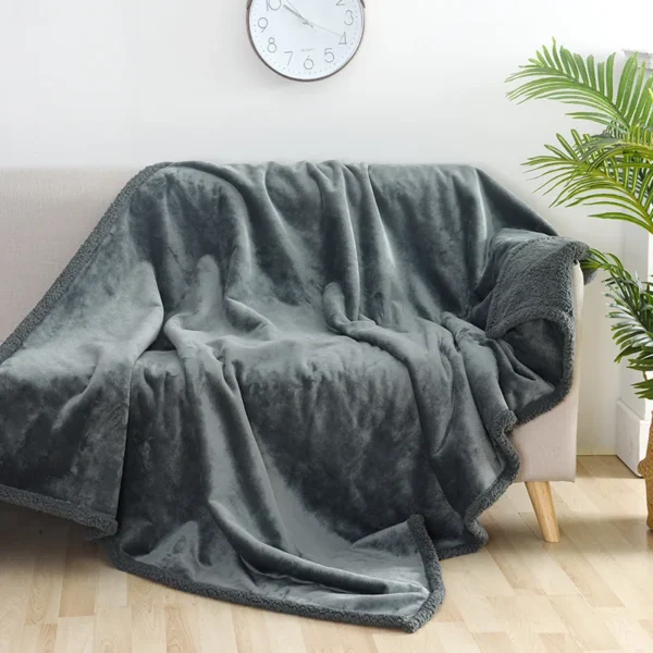 Waterproof Pet Blanket with Sherpa Fleece - Image 2