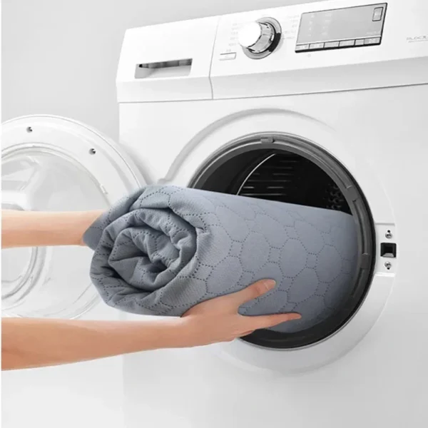 Washable Pet Pee Pad with Anti-Slip Backing - Image 2