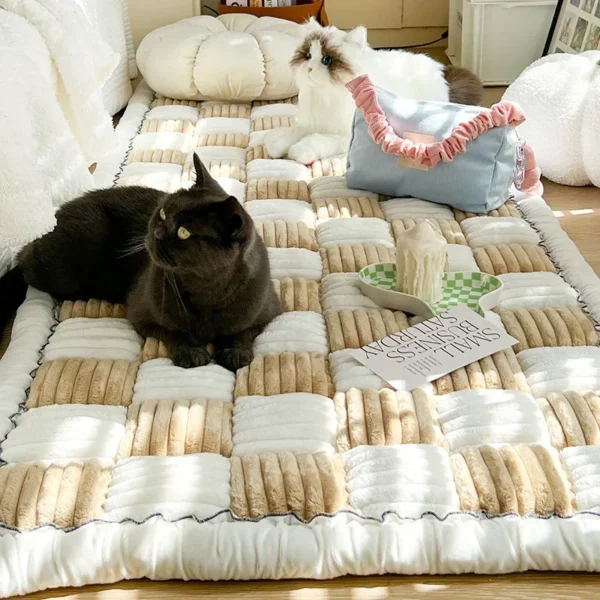 Pet Couch Cover Mat with Anti-Slip Base - Image 4