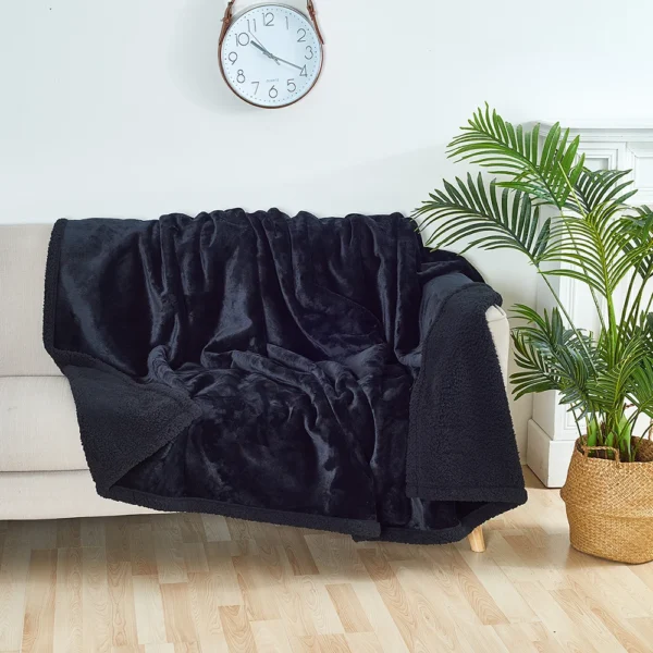 Waterproof Pet Blanket with Sherpa Fleece - Image 6