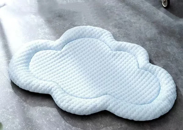 Cooling Cat Bed Cloud-Shaped Summer Mat - Image 6
