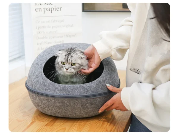 Felt Cat Cave – Eggshell-Style Semi-Enclosed Cat Bed with Cushion - Image 9