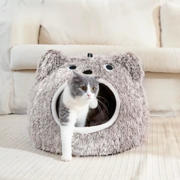 Cat Head Bed – Plush Hooded Pet Cave for Indoor Cats